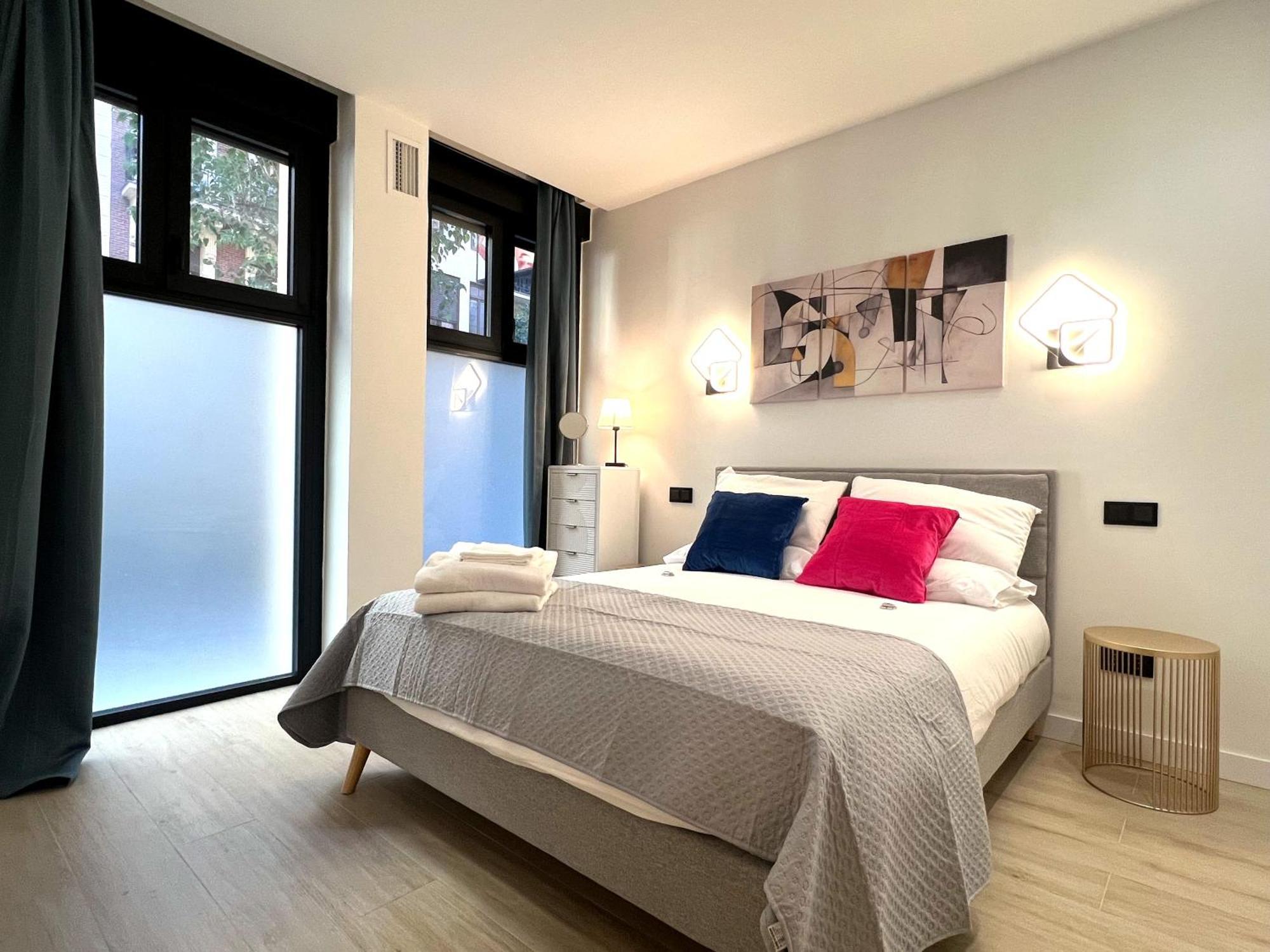 Appartamento Duplex Moderno Y Acogedor Junto A Atocha Madrid Esterno foto